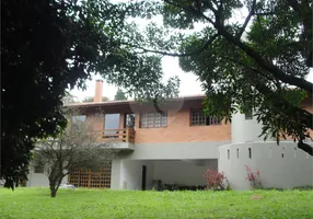 Foto 1 de Casa de Condomínio com 4 Quartos à venda, 340m² em Serra da Cantareira, Mairiporã