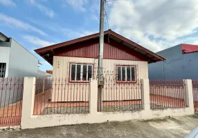 Foto 1 de Casa com 3 Quartos para alugar, 115m² em Barra do Rio, Itajaí