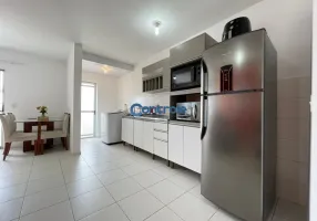 Foto 1 de Apartamento com 3 Quartos à venda, 70m² em Forquilhas, São José