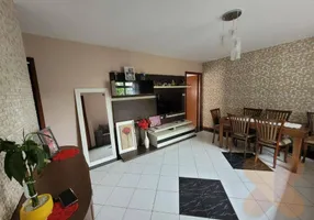 Foto 1 de Casa de Condomínio com 2 Quartos à venda, 71m² em Vargem Grande, Pinhais