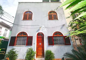 Foto 1 de Casa com 4 Quartos à venda, 250m² em Laranjeiras, Rio de Janeiro