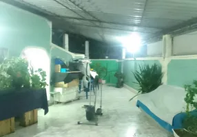 Foto 1 de Sobrado com 3 Quartos à venda, 158m² em Pita, São Gonçalo