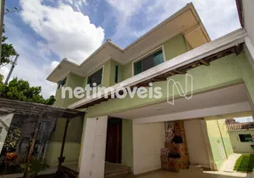 Foto 1 de Casa com 6 Quartos à venda, 280m² em Sagrada Família, Belo Horizonte