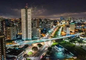 Foto 1 de Galpão/Depósito/Armazém à venda, 7000m² em Boqueirão, Curitiba