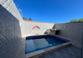 Foto 1 de Casa com 2 Quartos à venda, 125m² em Balneario Itaguai, Mongaguá