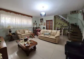 Foto 1 de Casa com 3 Quartos à venda, 220m² em Jardim Patente, São Paulo