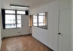 Foto 1 de Sala Comercial com 3 Quartos para venda ou aluguel, 44m² em República, São Paulo