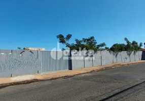 Foto 1 de Lote/Terreno à venda, 1080m² em Santa Mônica, Uberlândia