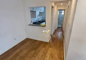 Foto 1 de Apartamento com 2 Quartos para alugar, 54m² em Vila Príncipe de Gales, Santo André