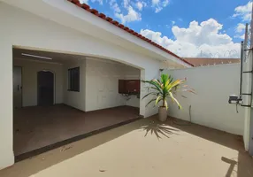 Foto 1 de Casa com 3 Quartos à venda, 142m² em Parque Vista Alegre, Bauru