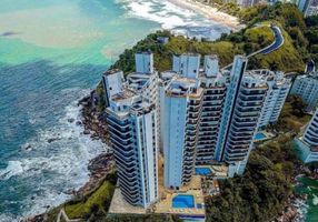 Foto 1 de Apartamento com 4 Quartos à venda, 250m² em Jardim Astúrias, Guarujá