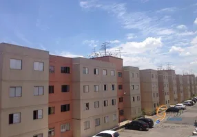 Foto 1 de Apartamento com 2 Quartos à venda, 54m² em Parque Pinheiros, Taboão da Serra