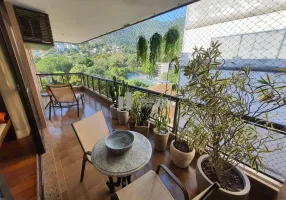 Foto 1 de Apartamento com 4 Quartos à venda, 165m² em Tijuca, Rio de Janeiro