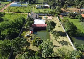 Foto 1 de Fazenda/Sítio com 4 Quartos à venda, 4440m² em Centro, Hidrolândia