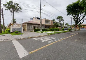 Foto 1 de Casa com 3 Quartos à venda, 170m² em Bacacheri, Curitiba