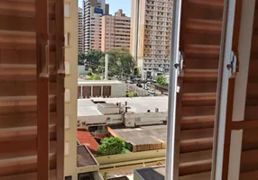 Foto 1 de Apartamento com 1 Quarto para alugar, 30m² em Centro, Londrina