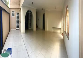 Foto 1 de Sobrado com 3 Quartos para alugar, 307m² em Jardim América, Ribeirão Preto