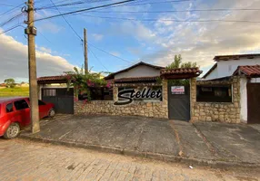 Foto 1 de Casa com 4 Quartos à venda, 200m² em Jardim Patricia, Rio das Ostras