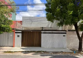 Foto 1 de Casa com 4 Quartos à venda, 230m² em Parquelândia, Fortaleza