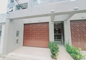 Foto 1 de Casa com 4 Quartos à venda, 400m² em Pompeia, Santos