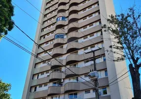 Foto 1 de Apartamento com 4 Quartos à venda, 210m² em Centro, Cascavel