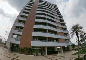 Foto 1 de Apartamento com 3 Quartos à venda, 112m² em Ponta Negra, Manaus