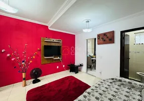 Foto 1 de Casa com 2 Quartos para alugar, 120m² em Santa Branca, Belo Horizonte