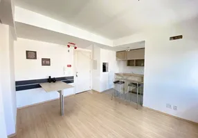 Foto 1 de Apartamento com 2 Quartos para alugar, 56m² em Azenha, Porto Alegre