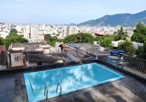 Foto 1 de Casa com 3 Quartos à venda, 733m² em Grajaú, Rio de Janeiro