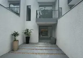 Foto 1 de Casa de Condomínio com 2 Quartos à venda, 65m² em Forquilhinhas, São José