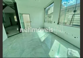 Foto 1 de Casa com 4 Quartos à venda, 208m² em Alípio de Melo, Belo Horizonte