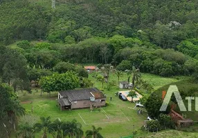 Foto 1 de Fazenda/Sítio com 6 Quartos à venda, 380m² em Rio Acima, Atibaia