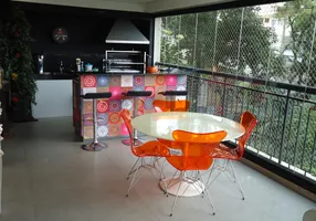 Foto 1 de Apartamento com 3 Quartos à venda, 256m² em Jardim Vitoria Regia, São Paulo