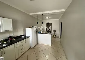 Foto 1 de Casa com 3 Quartos à venda, 150m² em Martins, Uberlândia