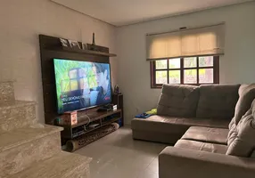 Foto 1 de Casa com 3 Quartos à venda, 150m² em Verdes Campos, Porto Alegre