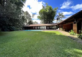 Foto 1 de Casa com 4 Quartos à venda, 374m² em Taumaturgo, Teresópolis