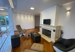 Foto 1 de Casa de Condomínio com 4 Quartos à venda, 530m² em Alphaville Residencial Um, Barueri