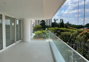 Foto 1 de Apartamento com 3 Quartos à venda, 235m² em Moema, São Paulo