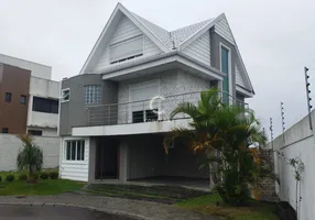 Foto 1 de Casa com 3 Quartos à venda, 210m² em Uberaba, Curitiba