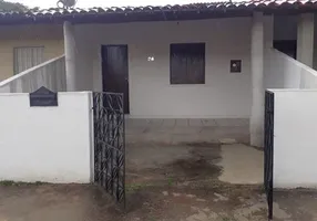 Foto 1 de Casa com 2 Quartos para alugar, 60m² em Centro, Pacatuba