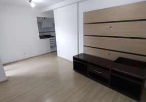 Foto 1 de Apartamento com 2 Quartos para alugar, 52m² em Casa Branca, Santo André