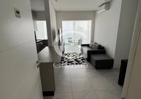 Foto 1 de Casa de Condomínio com 2 Quartos para alugar, 73m² em Pinheiros, São Paulo
