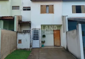 Foto 1 de Casa com 2 Quartos à venda, 67m² em Jardim Santa Maria II, São Carlos