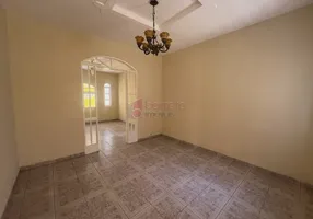 Foto 1 de Casa com 4 Quartos para alugar, 250m² em Vila Maringá, Jundiaí