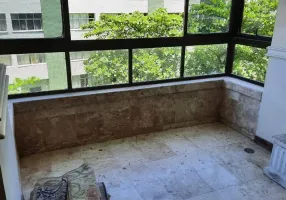 Foto 1 de Apartamento com 4 Quartos à venda, 186m² em Barra, Salvador