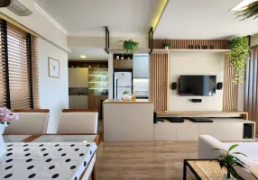 Foto 1 de Apartamento com 3 Quartos à venda, 74m² em Aurora, Londrina
