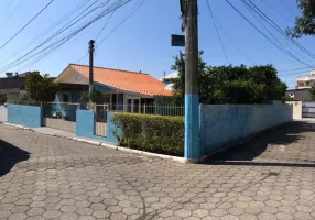 Foto 1 de Casa com 4 Quartos à venda, 171m² em Ingleses do Rio Vermelho, Florianópolis