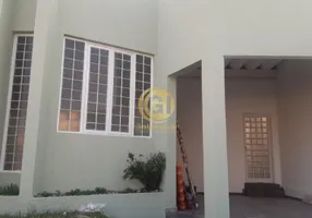 Foto 1 de Casa com 3 Quartos para alugar, 150m² em Vila Branca, Jacareí