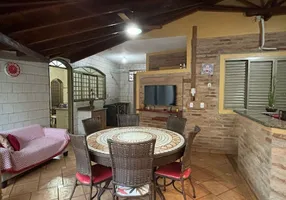 Foto 1 de Casa com 3 Quartos à venda, 130m² em Centro, Pradópolis