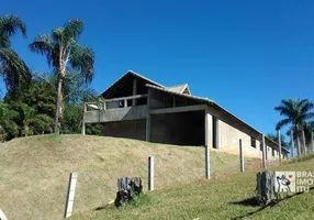 Foto 1 de Casa com 4 Quartos à venda, 400m² em Jardim Mirante, Águas de Lindóia
